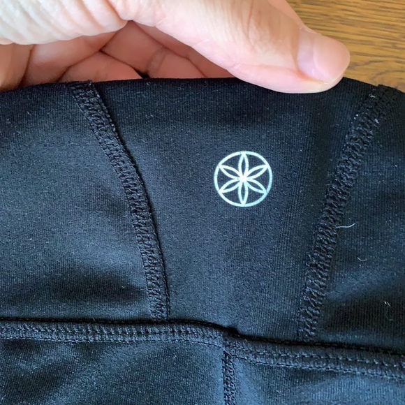 Gaiam Leggings - Picture 4 of 5